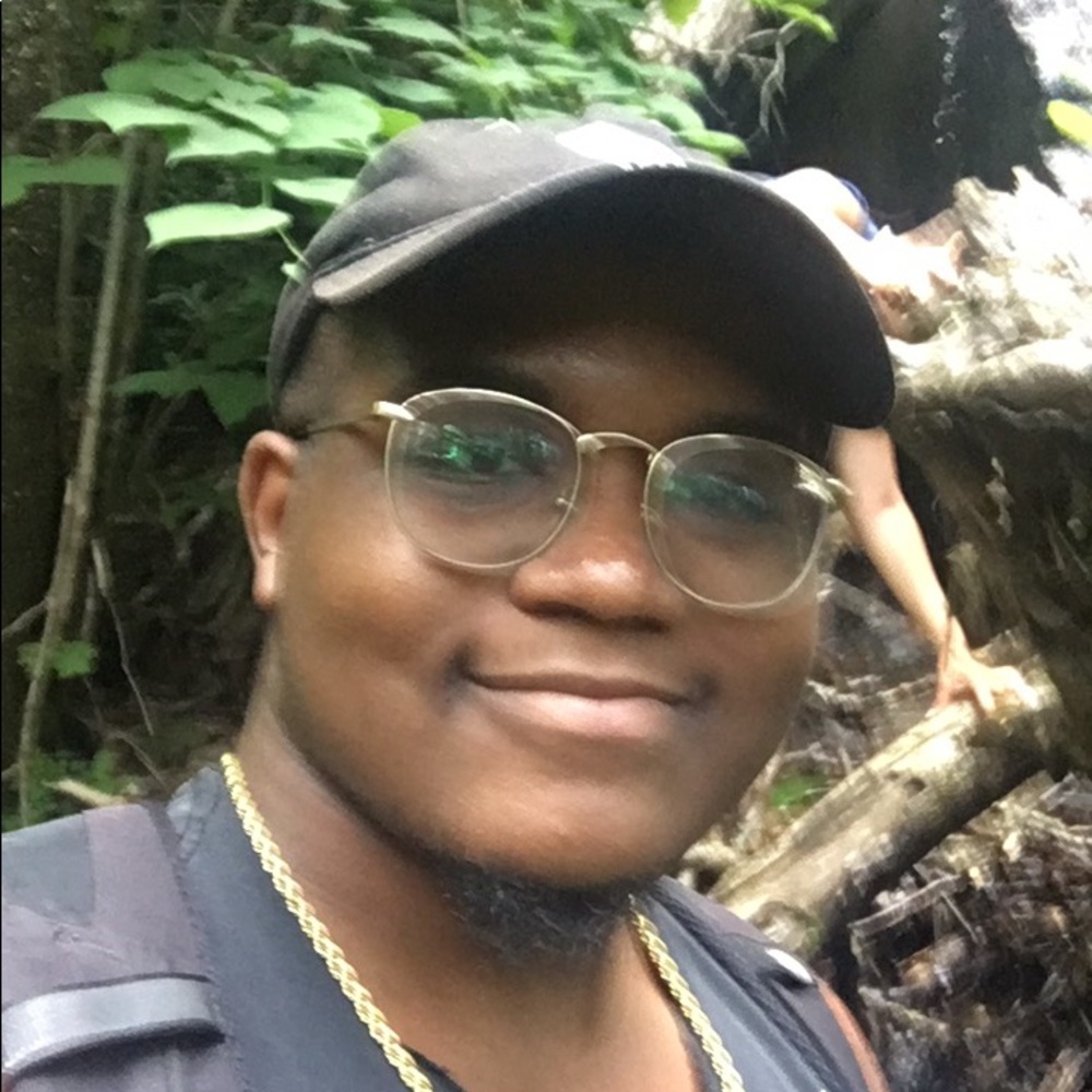 Meet your Posher, Lewis